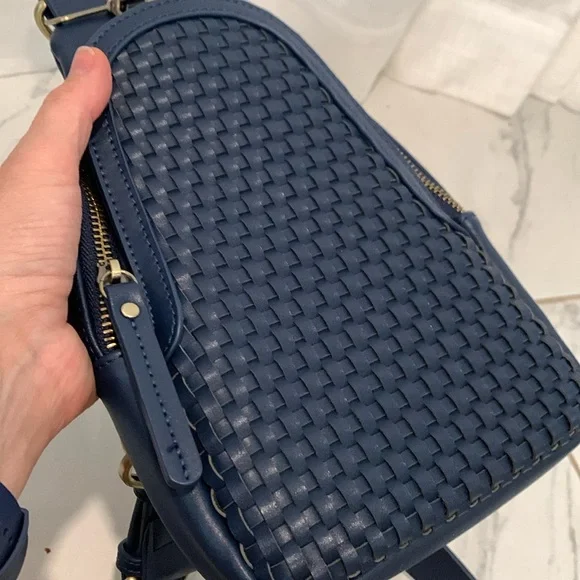 Anthropologie vegan Sling Bag - Picture 7 of 7